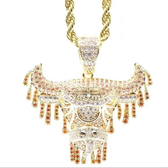 Diamond Iced-Out Red-Eye Bull Pendant (10K) – Popular J 14k Gold Diamond Iced Out Bull Charm Pendant Chain